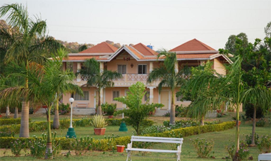 Kishkinda Heritage Resort Hampi Exterior photo