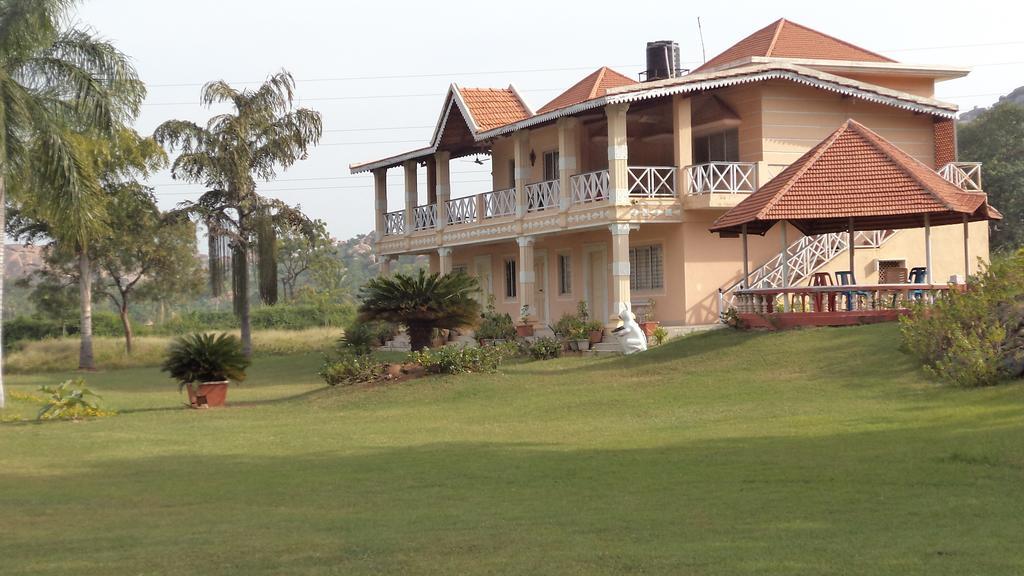 Kishkinda Heritage Resort Hampi Exterior photo