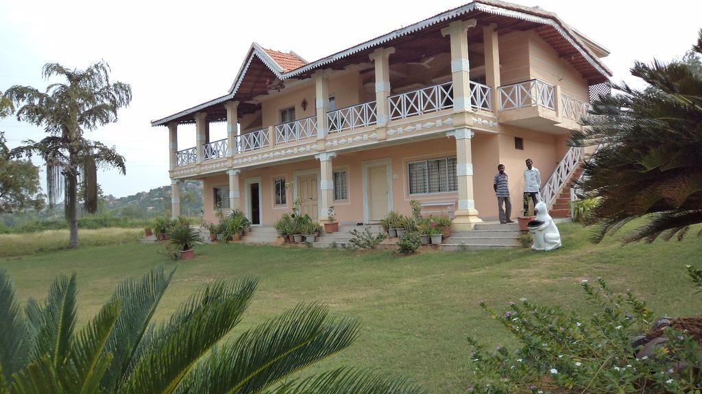 Kishkinda Heritage Resort Hampi Exterior photo