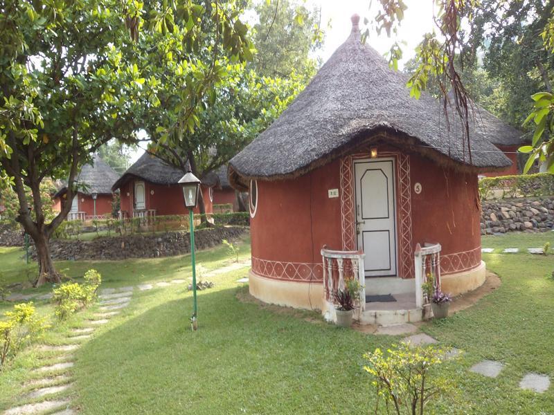 Kishkinda Heritage Resort Hampi Exterior photo